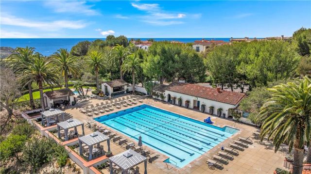 28 Sandy Cv, Newport Coast, CA 92657