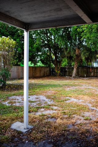 823 N C Street, Lake Worth Beach, FL 33460