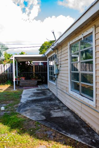 823 N C Street, Lake Worth Beach, FL 33460