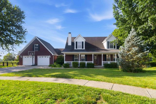136 General Cleburne Drive, Richmond, KY 40475