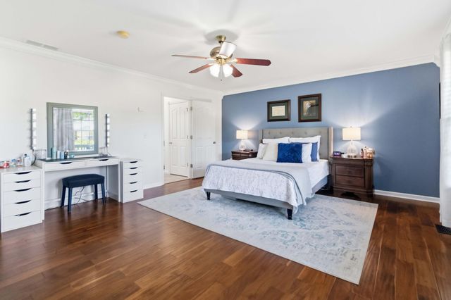 136 General Cleburne Drive, Richmond, KY 40475