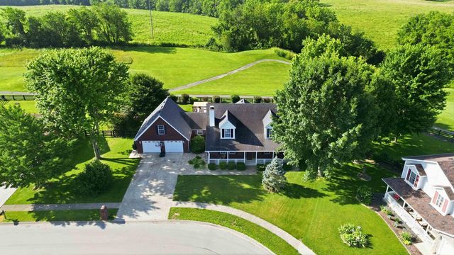 136 General Cleburne Drive, Richmond, KY 40475