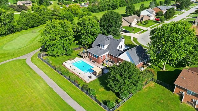 136 General Cleburne Drive, Richmond, KY 40475