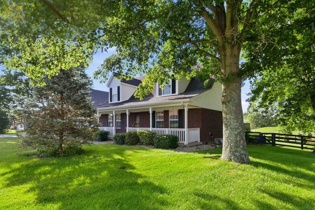 136 General Cleburne Drive, Richmond, KY 40475