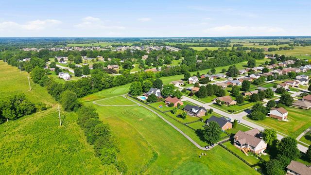 136 General Cleburne Drive, Richmond, KY 40475