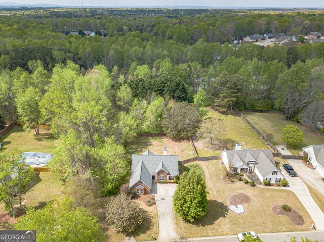 6130 Devonshire Drive, Flowery Branch, GA 30542