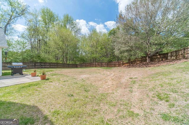 6130 Devonshire Drive, Flowery Branch, GA 30542