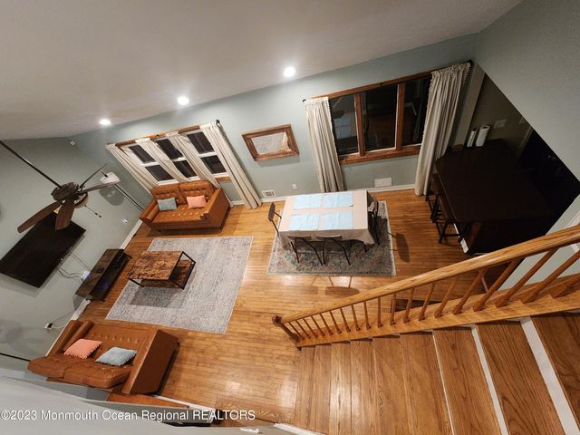26 Lincroft Avenue, Old Bridge, NJ 08857