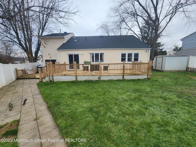 26 Lincroft Avenue, Old Bridge, NJ 08857
