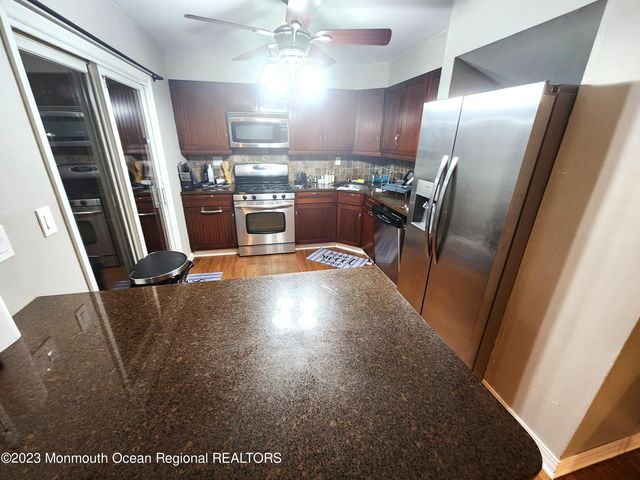 26 Lincroft Avenue, Old Bridge, NJ 08857
