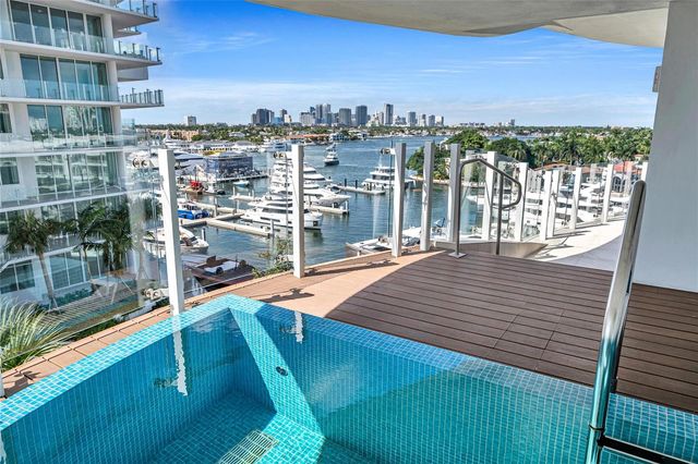 2241 SE 17th Street 601, Fort Lauderdale, FL 33316