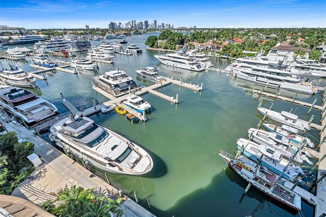 2241 SE 17th Street 601, Fort Lauderdale, FL 33316