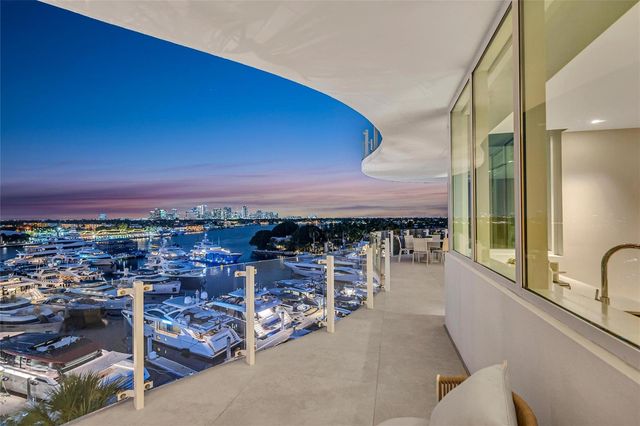2241 SE 17th Street 601, Fort Lauderdale, FL 33316