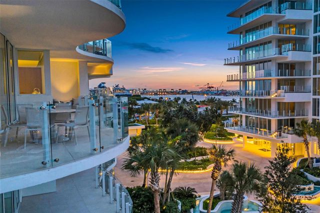 2241 SE 17th Street 601, Fort Lauderdale, FL 33316