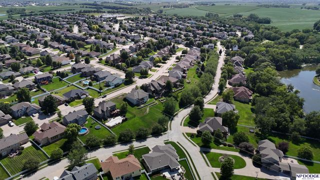 4724 Coffey Street, Papillion, NE 68133