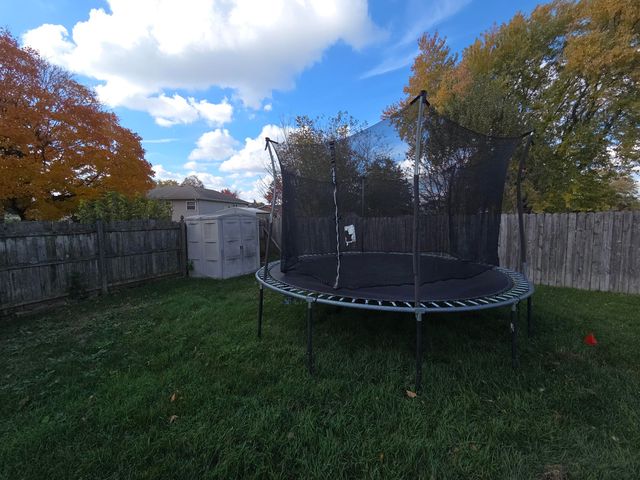 1429 W 74th Place, Merrillville, IN 46410