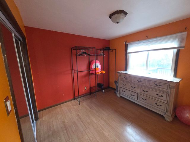 1429 W 74th Place, Merrillville, IN 46410