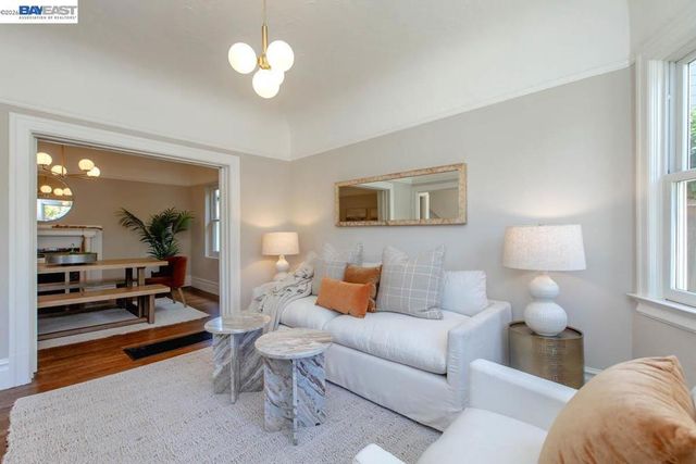 1410 Sherman St, Alameda, CA 94501