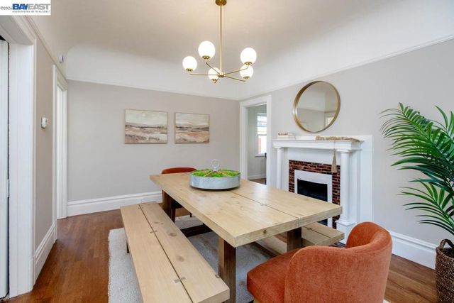 1410 Sherman St, Alameda, CA 94501