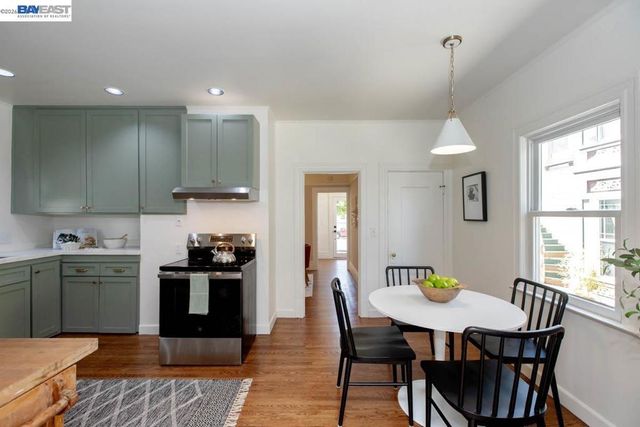 1410 Sherman St, Alameda, CA 94501
