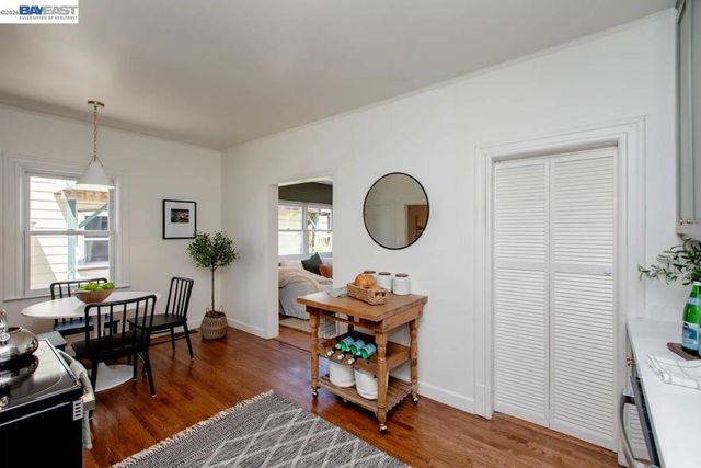 1410 Sherman St, Alameda, CA 94501