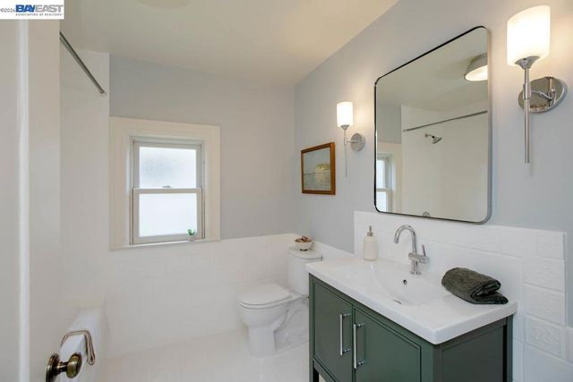 1410 Sherman St, Alameda, CA 94501