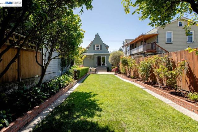 1410 Sherman St, Alameda, CA 94501