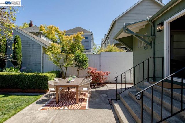 1410 Sherman St, Alameda, CA 94501