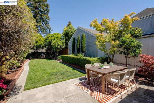 1410 Sherman St, Alameda, CA 94501