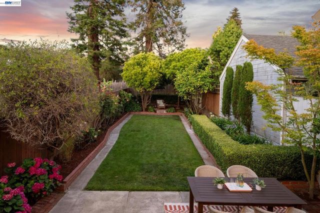 1410 Sherman St, Alameda, CA 94501