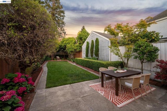 1410 Sherman St, Alameda, CA 94501