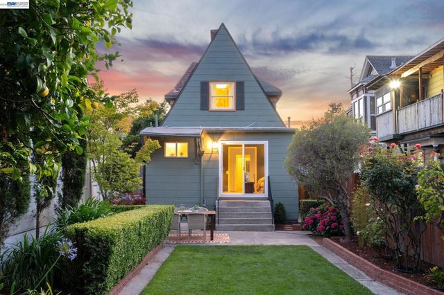 1410 Sherman St, Alameda, CA 94501
