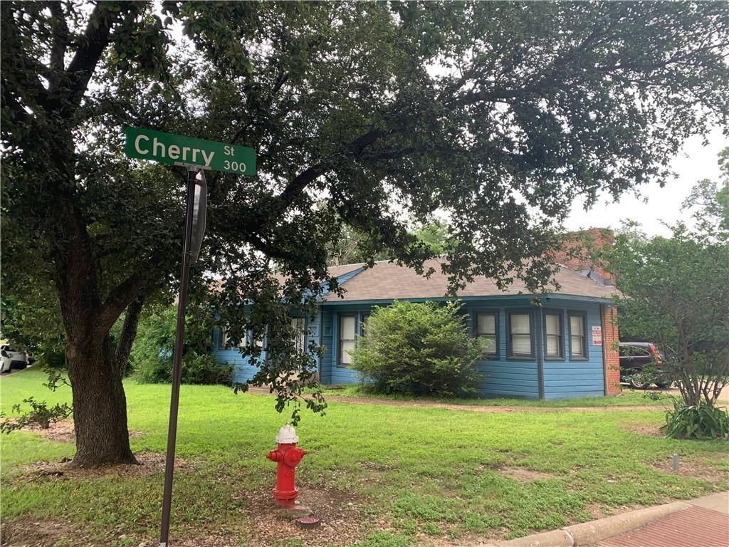 305 Cherry Street, College Station, TX 77840 — photo 2