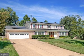 7730 FALSTAFF RD, Mclean, VA 22102