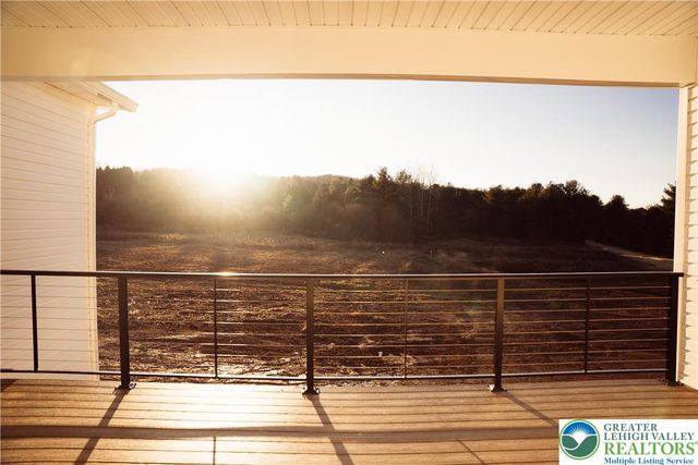 3102 Moyer Road, Springfield Twp, PA 18055