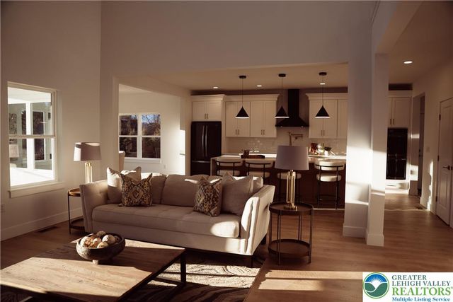 3102 Moyer Road, Springfield Twp, PA 18055