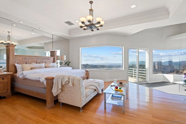 9629 Misty Meadow Lane, Escondido, CA 92026