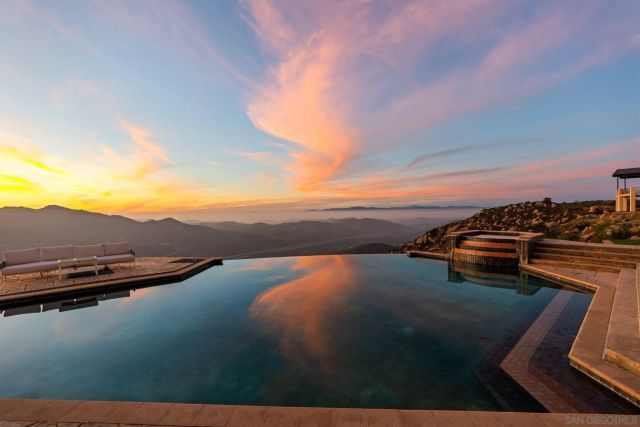 9629 Misty Meadow Lane, Escondido, CA 92026