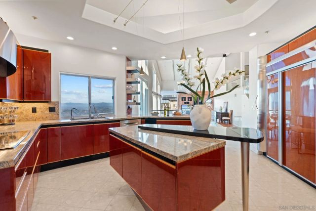 9629 Misty Meadow Lane, Escondido, CA 92026