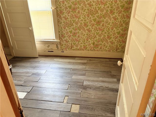 2204 La Salle Avenue, Niagara Falls, NY 14301