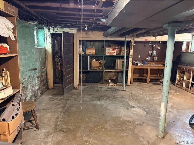 2204 La Salle Avenue, Niagara Falls, NY 14301