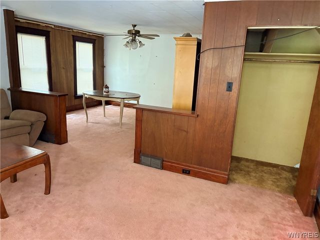 2204 La Salle Avenue, Niagara Falls, NY 14301