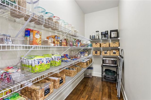 4311 Oak Forest Way, Atlanta, GA 30319