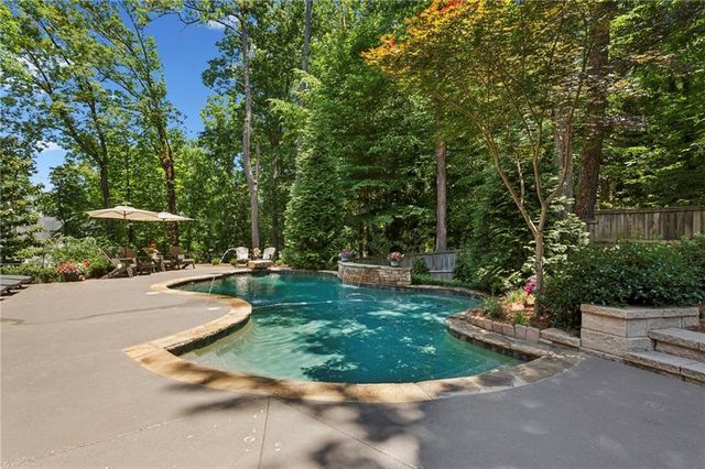 4311 Oak Forest Way, Atlanta, GA 30319