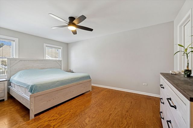 2454 E HUNTER Drive, Arlington Heights, IL 60004