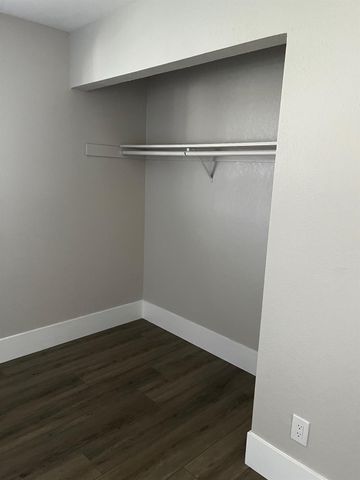 5575 Stanley Dr, Auburn, CA 95602