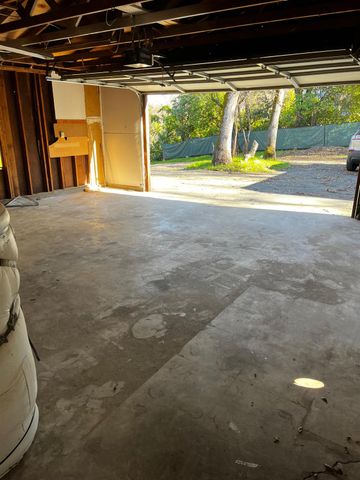 5575 Stanley Dr, Auburn, CA 95602