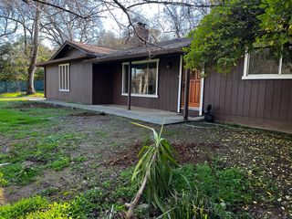 5575 Stanley Dr, Auburn, CA 95602