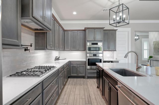 2223 Pintail Lane, Conroe, TX 77384