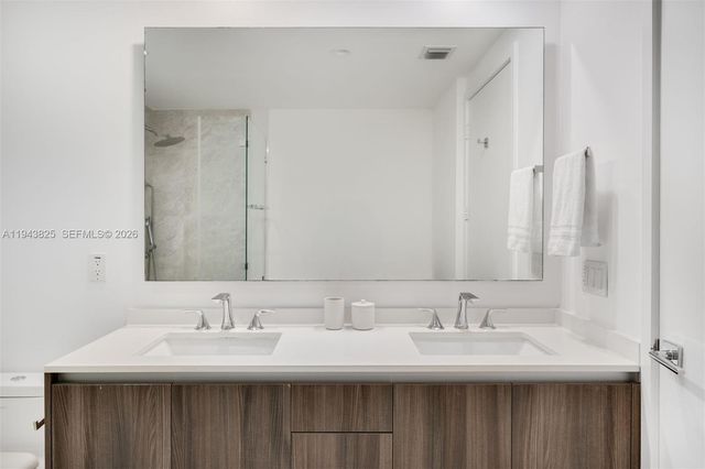 488 NE 18th St 4805, Miami, FL 33132